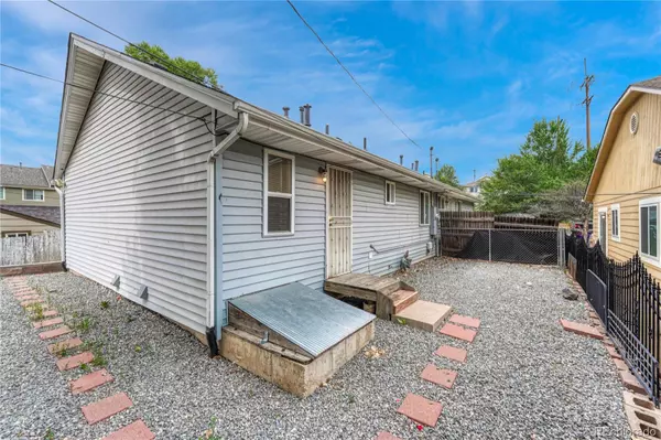 Denver, CO 80223,1158 S Navajo ST