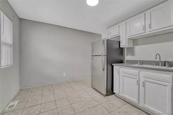 Denver, CO 80223,1158 S Navajo ST