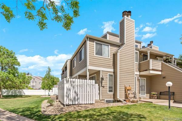 1752 S Trenton ST #2, Denver, CO 80231