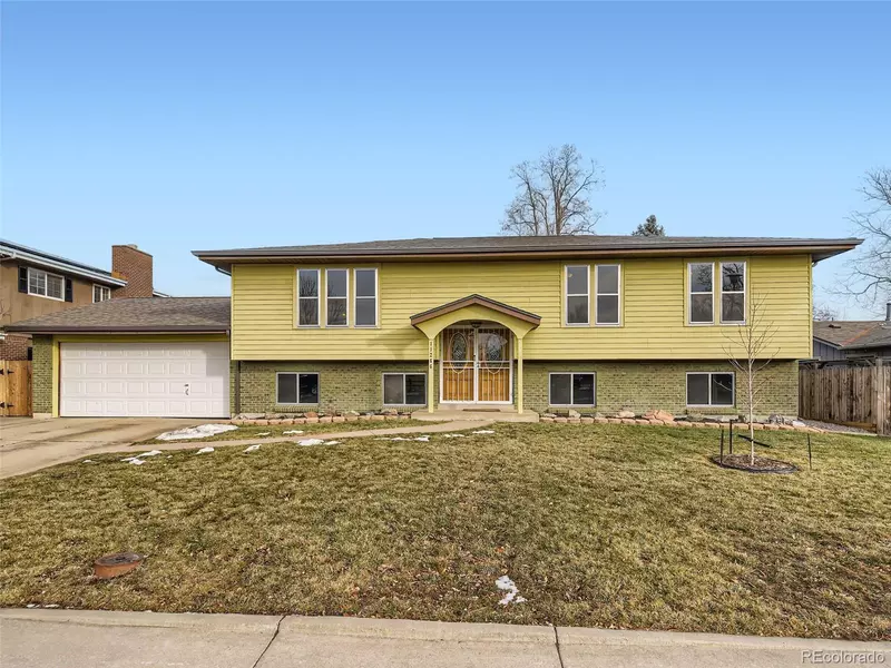 11266 W 59th AVE, Arvada, CO 80004