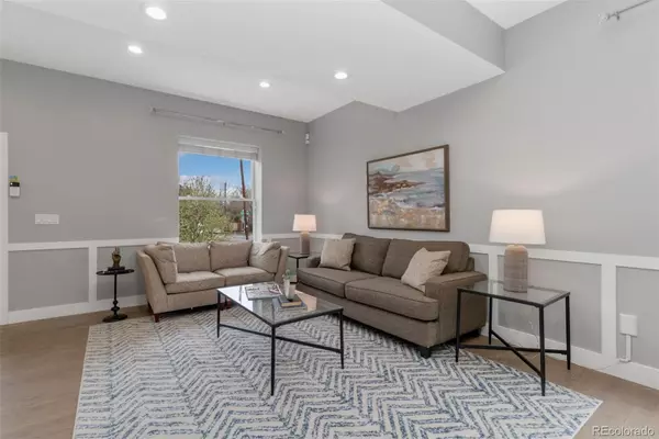 Denver, CO 80205,2560 Champa ST