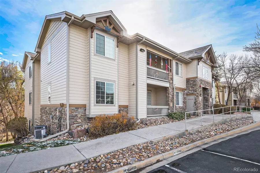 10457 W Hampden AVE #202, Lakewood, CO 80227