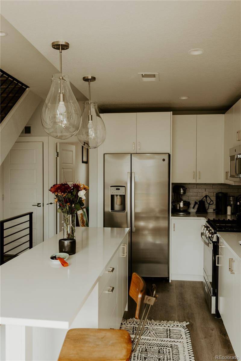 Denver, CO 80205,2350 Tremont PL #17