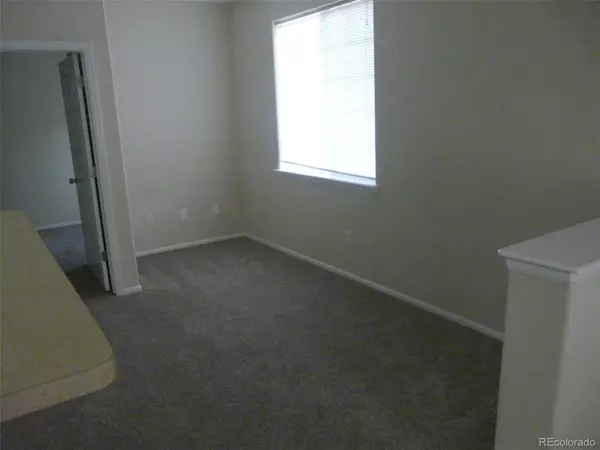 Denver, CO 80239,5255 Memphis ST #808
