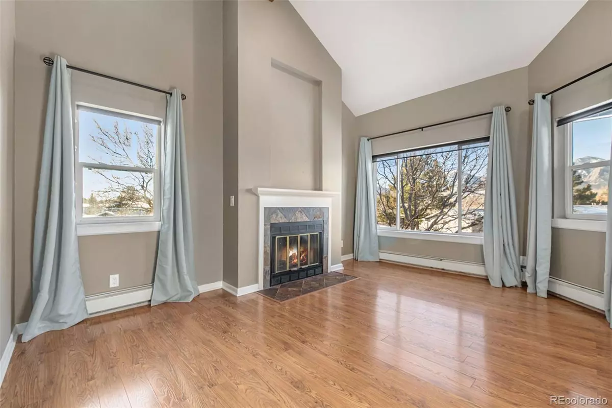 Boulder, CO 80303,4990 Meredith WAY #301