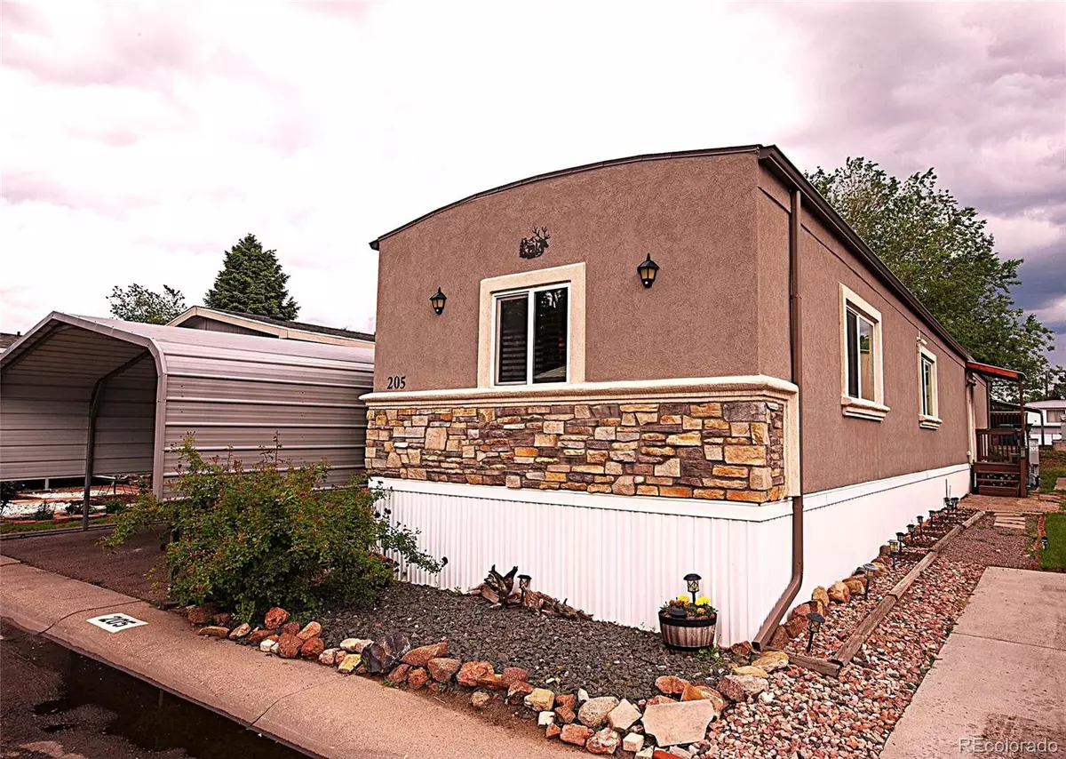 Colorado Springs, CO 80916,2380 S Academy BLVD