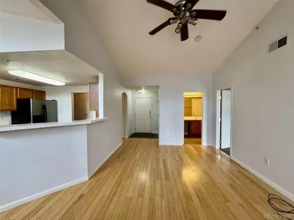 Englewood, CO 80112,7440 S Blackhawk ST #208