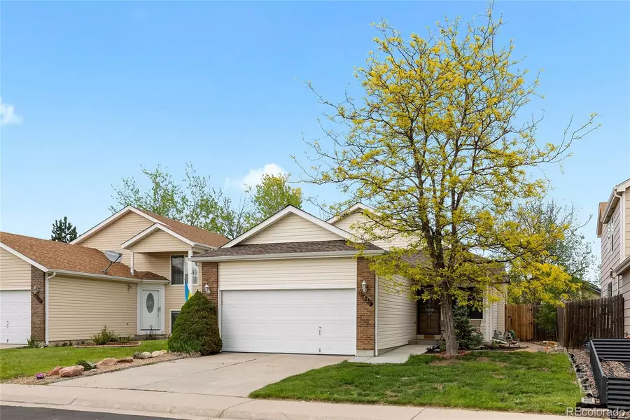 17633 E Brunswick PL, Aurora, CO 80013