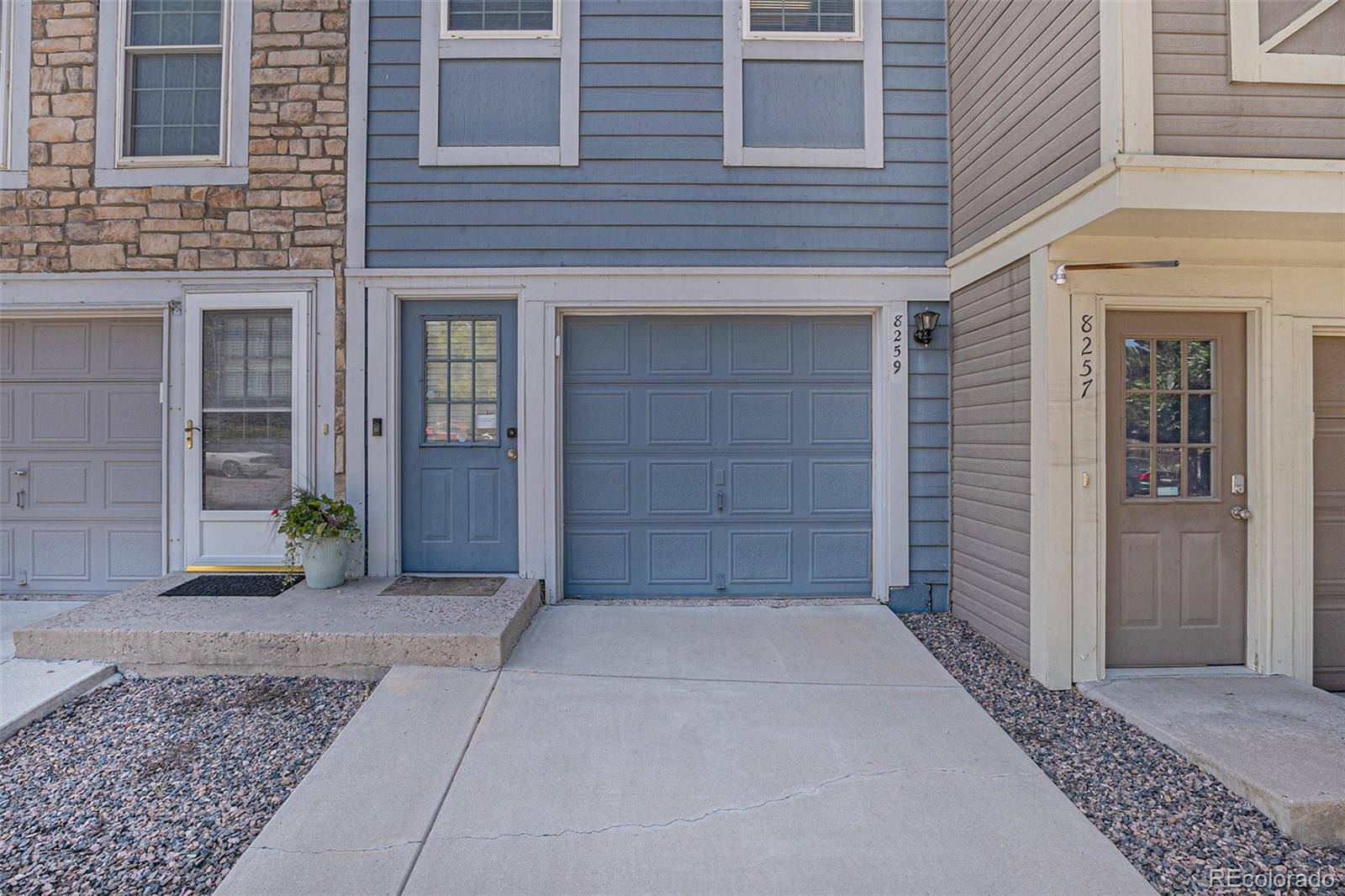 Centennial, CO 80122,8259 S Fillmore CIR