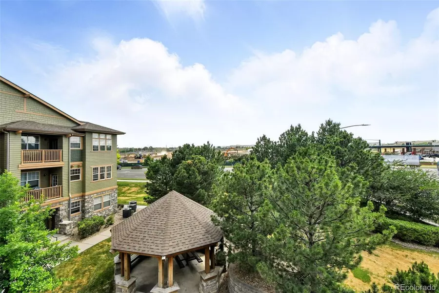 8489 Canyon Rim CIR #302, Englewood, CO 80112