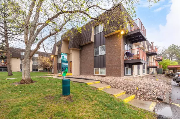 Denver, CO 80237,7755 E Quincy AVE #308A5