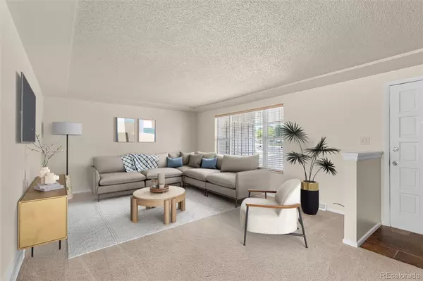Arvada, CO 80004,11371 W 71st PL