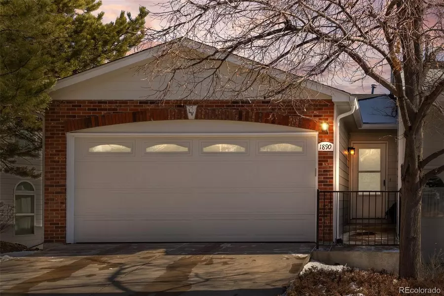 1890 S Cole ST, Lakewood, CO 80228