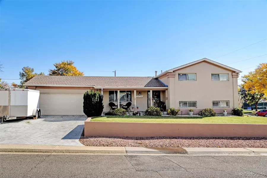 10736 Livingston DR, Northglenn, CO 80234