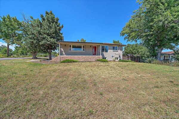 9785 W 20th AVE, Lakewood, CO 80215