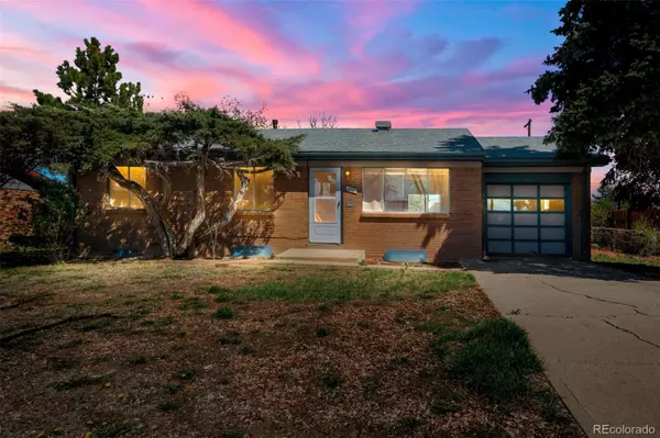 476 Zion ST, Aurora, CO 80011