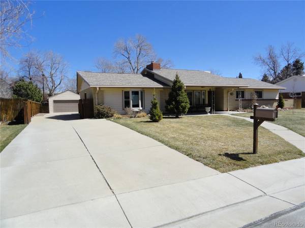 2070 MOORE ST, Lakewood, CO 80215