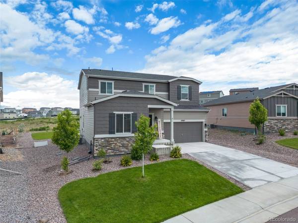 42863 Hawktree CIR, Elizabeth, CO 80107