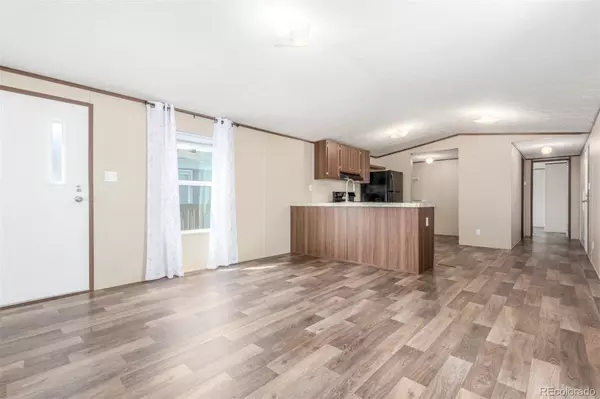 Colorado Springs, CO 80907,720 4th ST