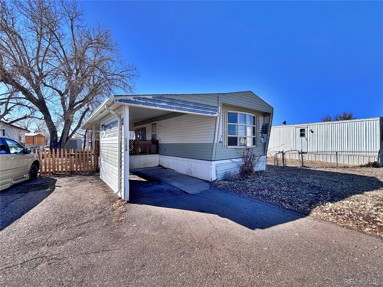 1114 Reed LN, La Junta, CO 81050