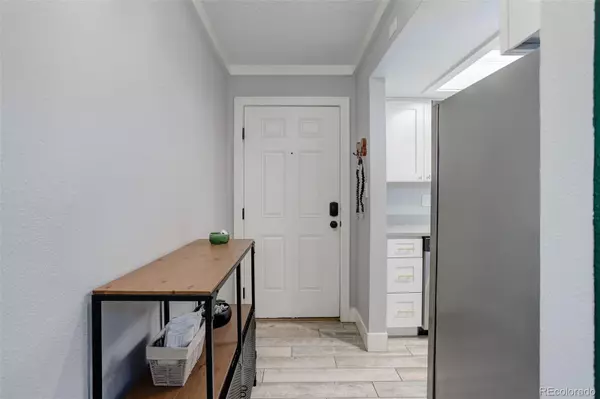 Denver, CO 80237,7201 E Quincy AVE #103