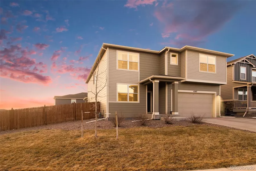 4267 S Netherland CIR, Aurora, CO 80013