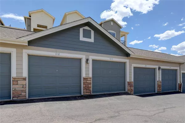 Castle Rock, CO 80104,452 Black Feather LOOP #618