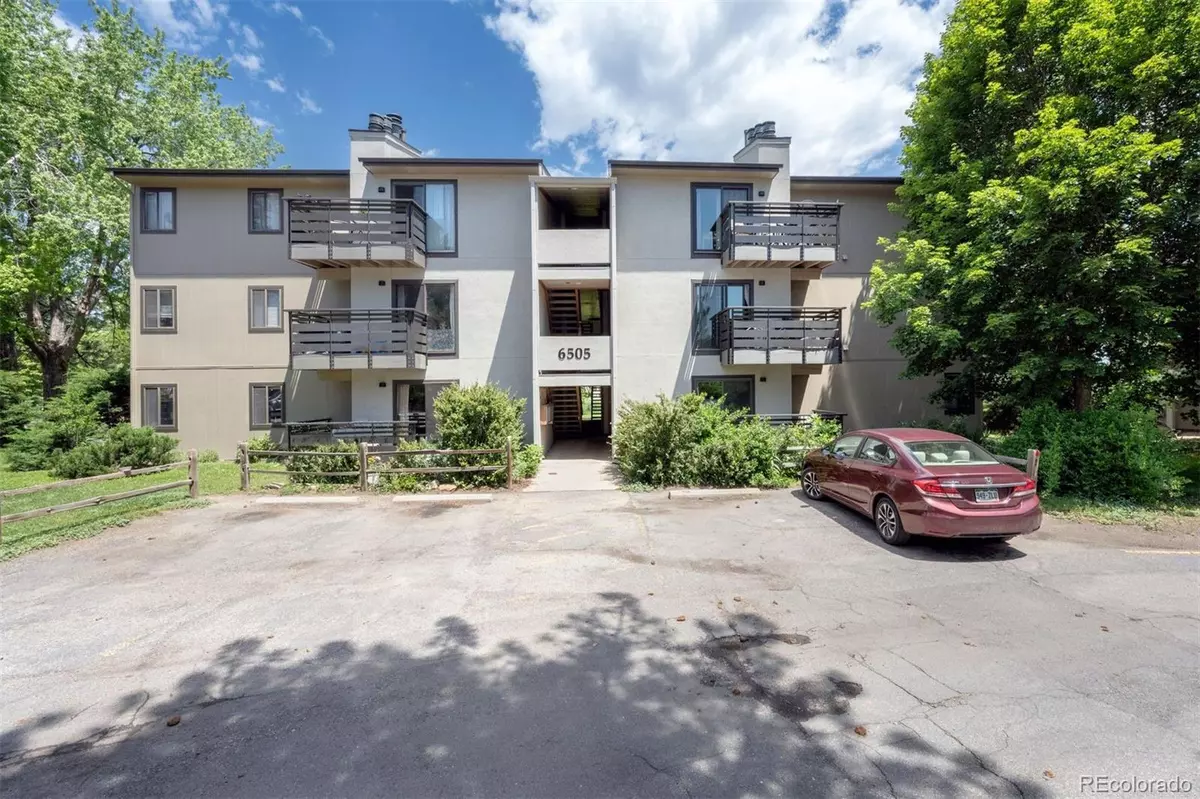 Boulder, CO 80301,6505 Kalua RD #104B