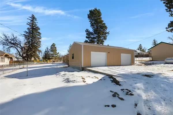 Simla, CO 80835,425 Pueblo AVE