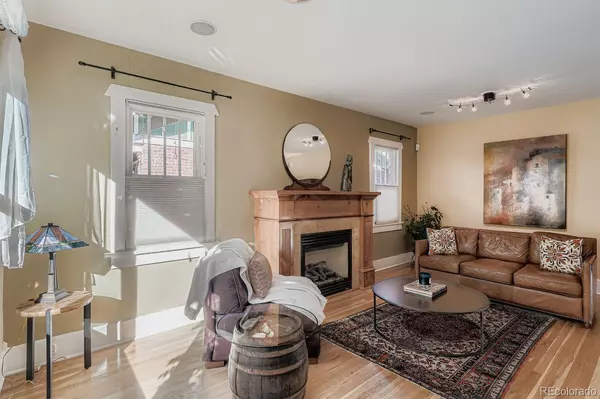 Denver, CO 80209,1048 S Vine ST