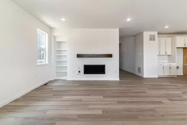 Aurora, CO 80018,25254 E Warren PL