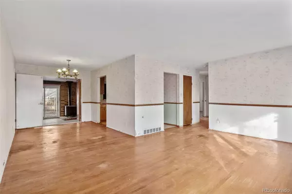 Colorado Springs, CO 80909,1522 Kingsley DR