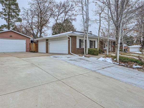 2796 S Benton ST, Denver, CO 80227