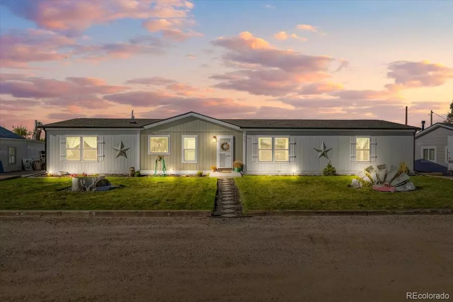 329 4th AVE, Deer Trail, CO 80105