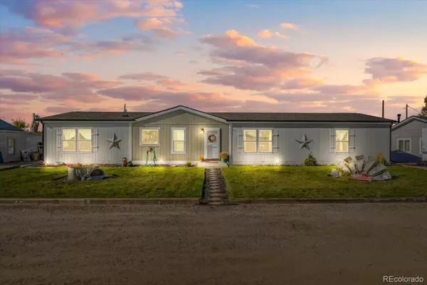 329 4th AVE, Deer Trail, CO 80105