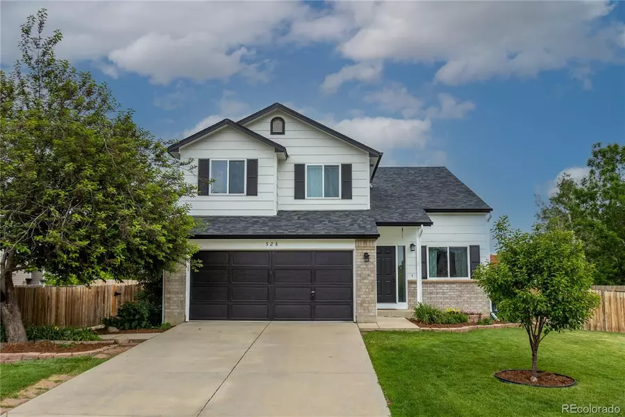 528 Sandpoint DR, Longmont, CO 80504