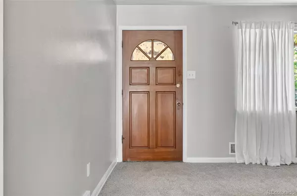 Lakewood, CO 80232,1621 S Ames ST