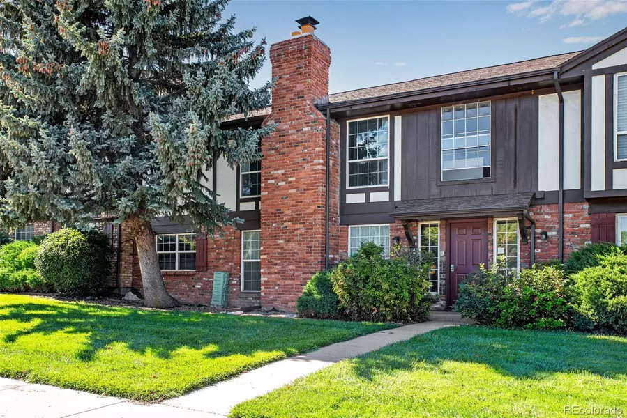 3855 S Monaco ST #209, Denver, CO 80237