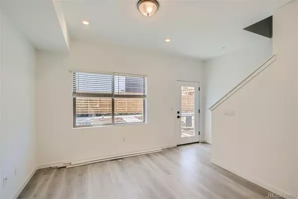 Arvada, CO 80007,15216 W 69th PL