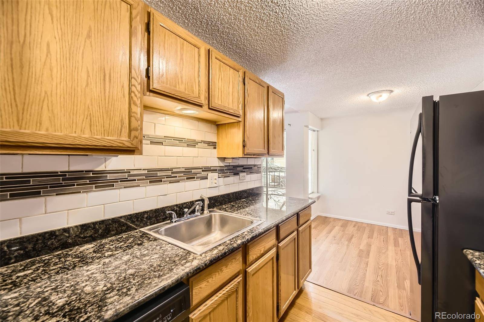 Denver, CO 80222,2325 S Linden CT #201