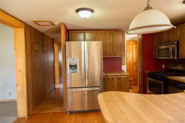 Creede, CO 81130,414 Ridge DR