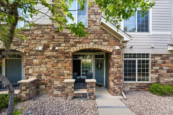 Castle Rock, CO 80104,494 Black Feather LOOP #108