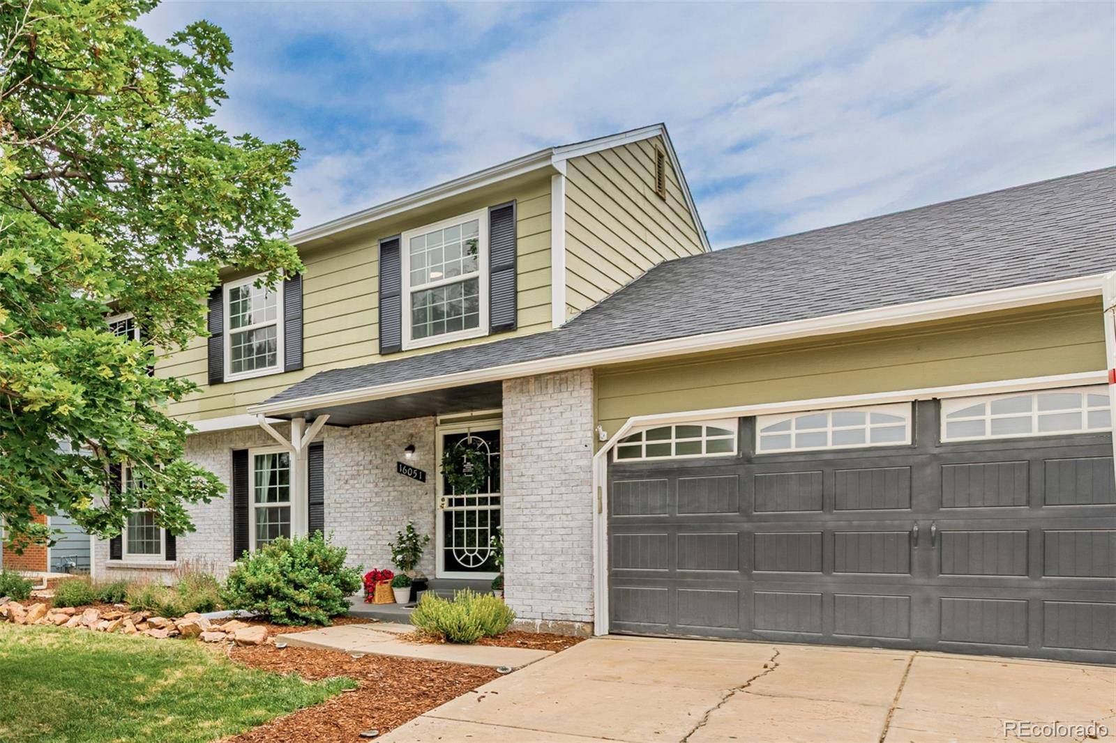 16051 E Alabama DR, Aurora, CO 80017