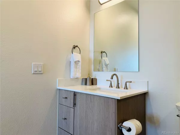 Denver, CO 80221,5256 N Federal BLVD #527