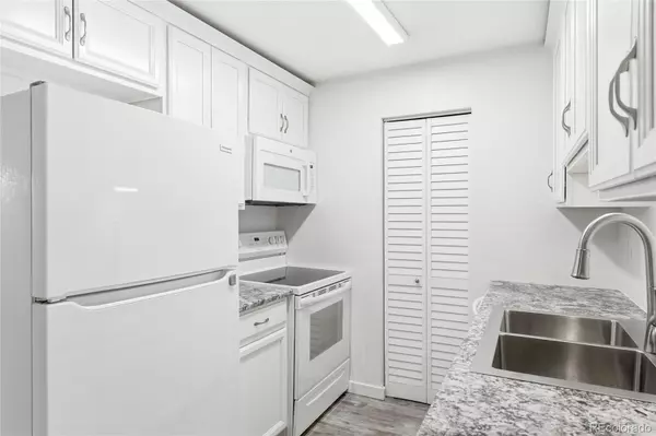 Golden, CO 80401,1300 Golden CIR #102