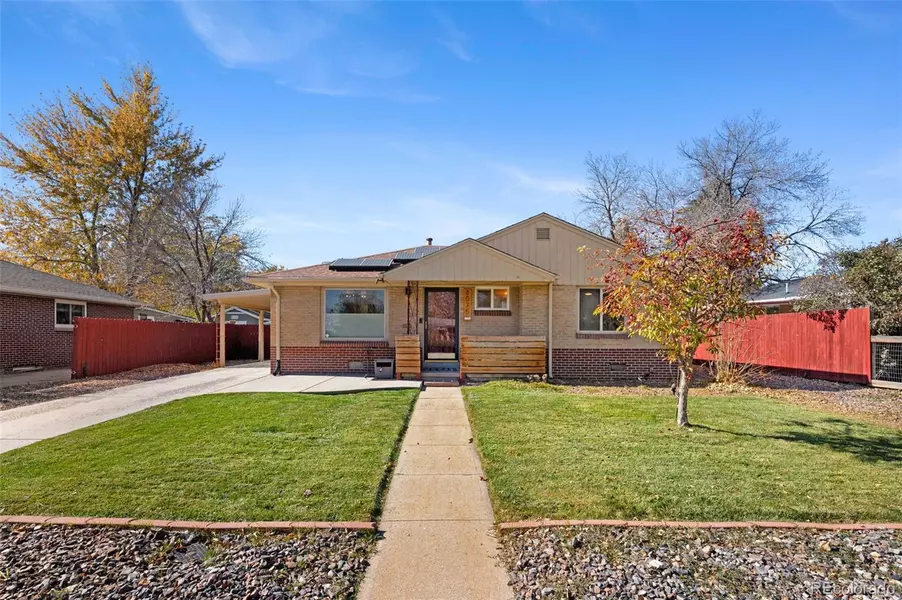 6075 Garrison ST, Arvada, CO 80004