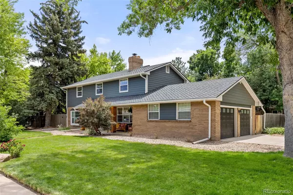 5584 W Rowland PL, Littleton, CO 80128