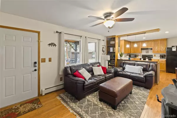 Florissant, CO 80816,1110 Pikes Peak DR