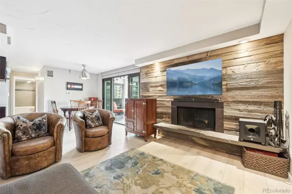 Denver, CO 80206,2 Adams ST #705