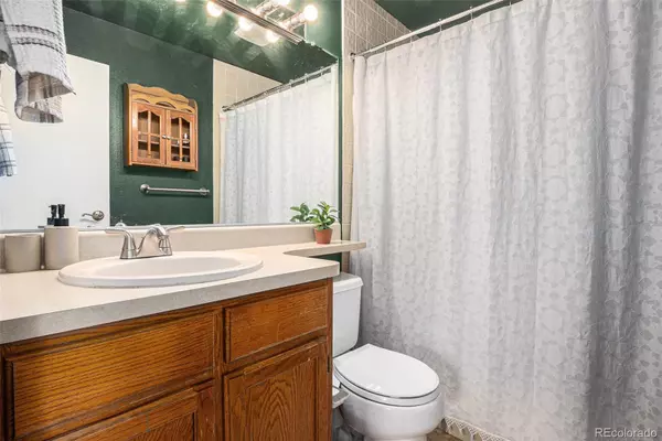 Denver, CO 80247,8600 E Alameda AVE #21-208